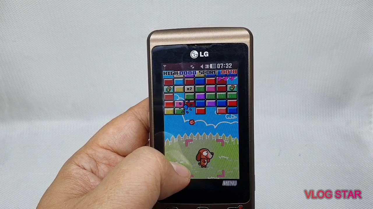 Play games on LG KP500 Retro Phone ( hp Jadul )