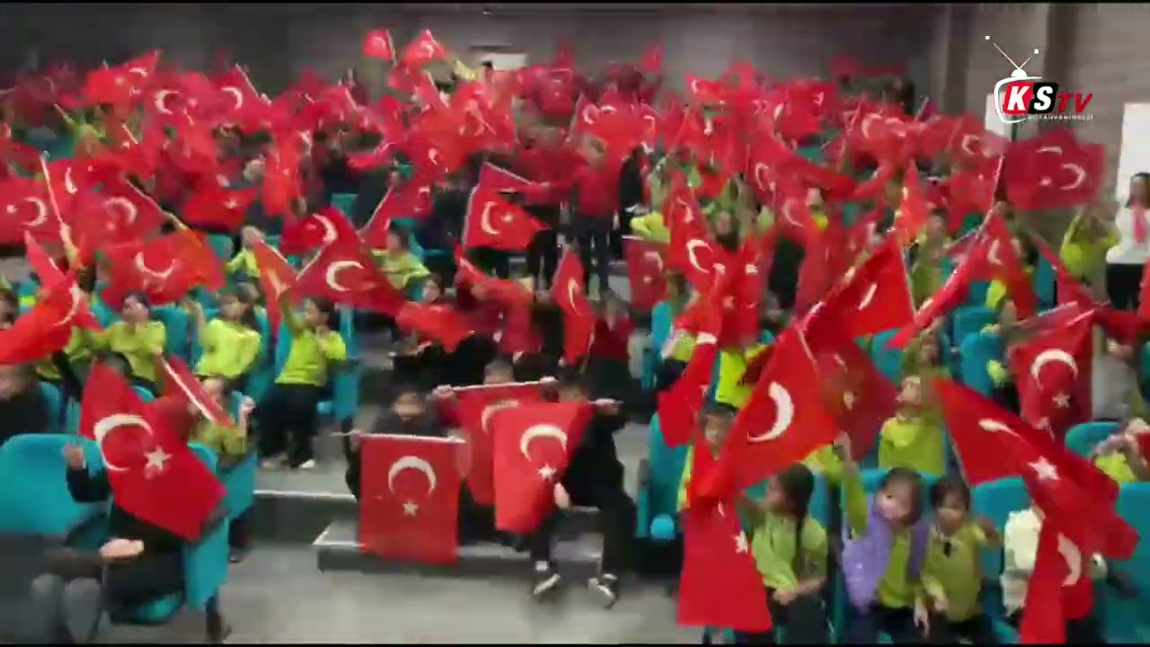 Sadece Sınıflar Değil, Kalpler Kırmızı-Beyaz Oldu ;Bağlık ve Nazmi Sarı’da Milli Ruh Zirve Yaptı