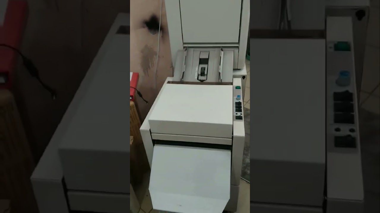 Листоподборочный комплекс Plockmatic 310 + и Plockmatic 61. Изготовление брошюры.