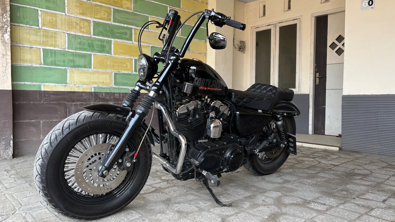 Мотоцикл Harley Davidson “Sportster Forty-Eight” – мечта молодых людей из Индонезии…