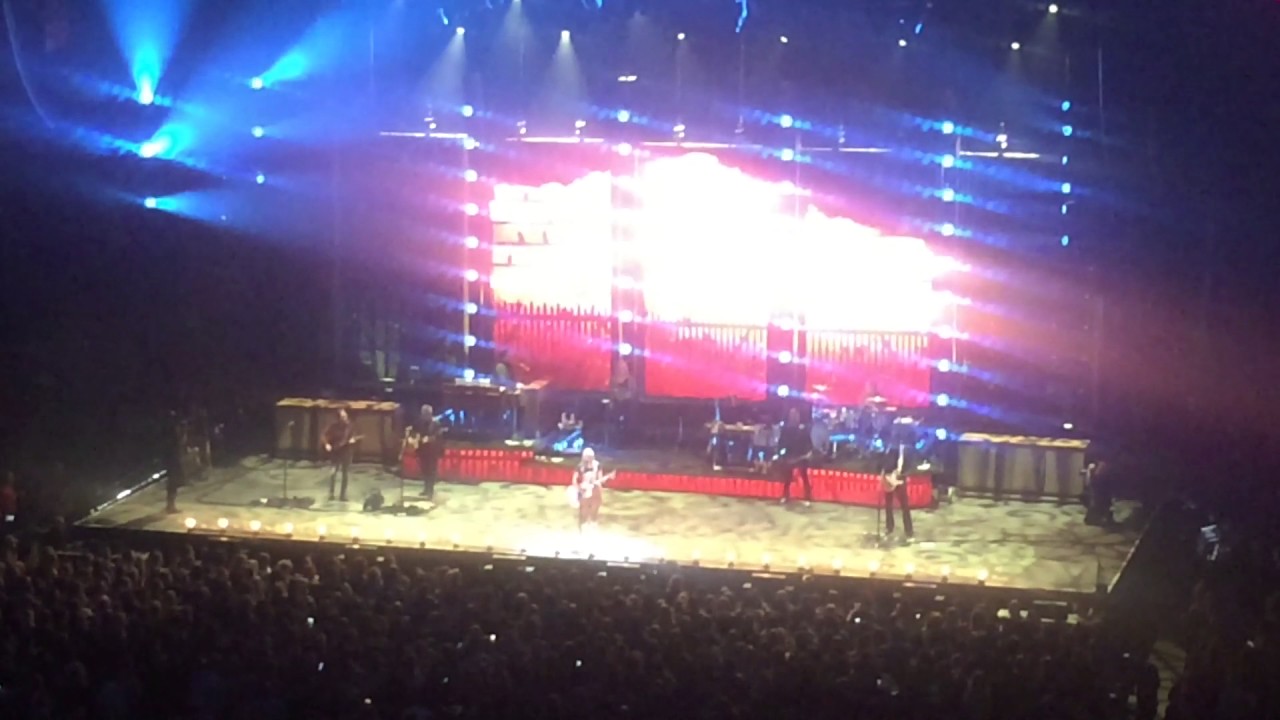 Miranda Lambert For The Birds 1/27/17
