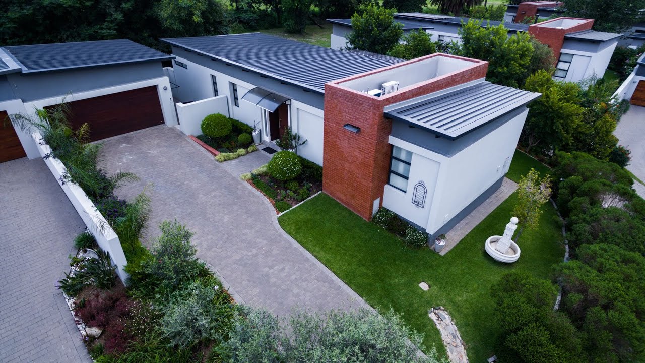 Elegant Family Home in Sought-After Gailes 2 , Jackal Creek Golf Estate