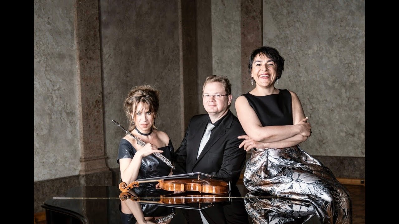 J.J.Rösler Serenade for piano, flute, viola MENUETT Trio Lobkowitz Wien, Hase Bauerstatter Gelleva