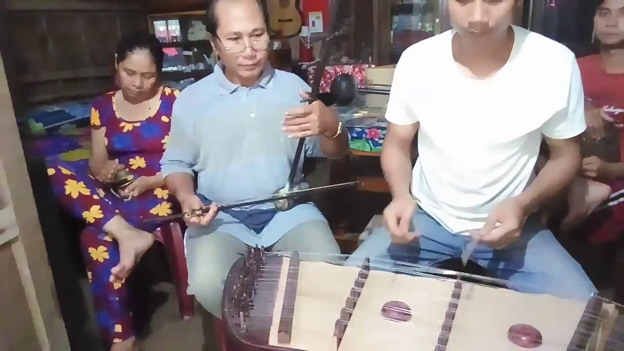 បទ: ផ្គរលាន់គគ្រឹក ( ភ្លេងមហោរីខ្មែរ )
