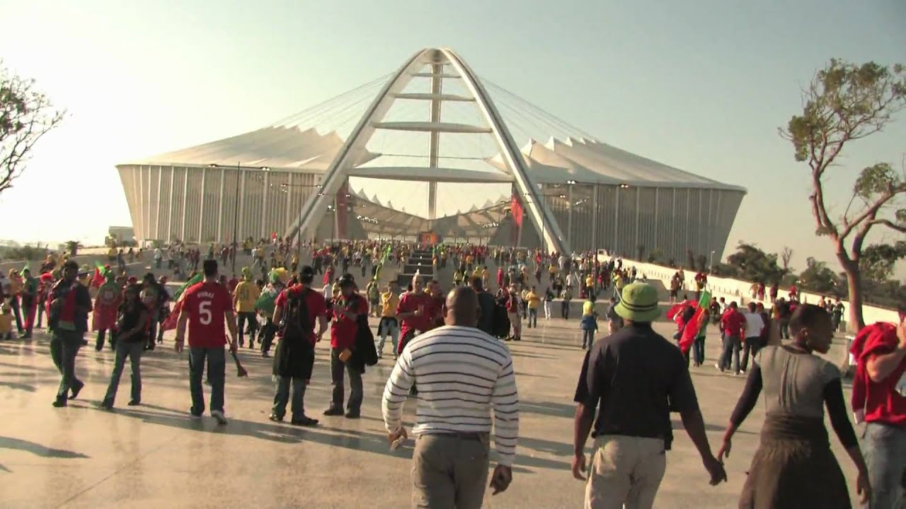FIFA WORLD CUP 2010 DURBAN BRAZIL VS PORTUGAL MOSES  MABHIDA STADIUM