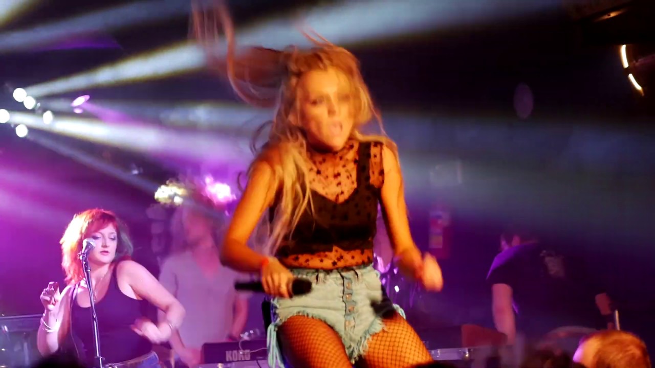 White Highway - Still Of The Night (Whitesnake LIVE cover) | Still Of The Night - 80s ROCK LIVE SHOW