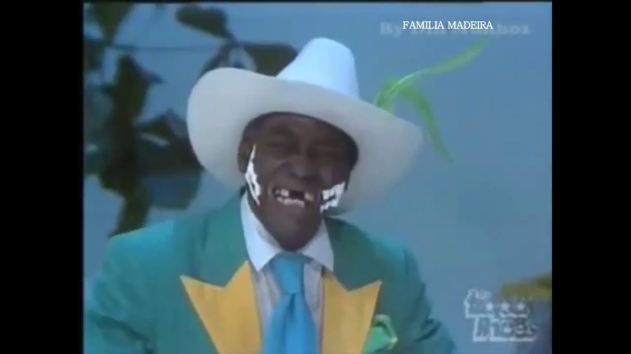 OS TRAPALHÕES - Tião Macalé Vai ser bunito assim lá longe