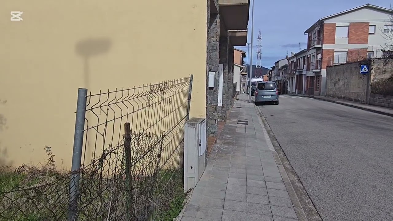 Finca urbana en buena ubicación;  en Olot con Vista, zona del Morrot.
