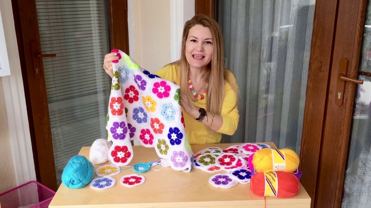 Tığ işi kolay battaniye modeli yapılışı, örgü çiçek motifi yapılışı. Easy crochet blanket pattern