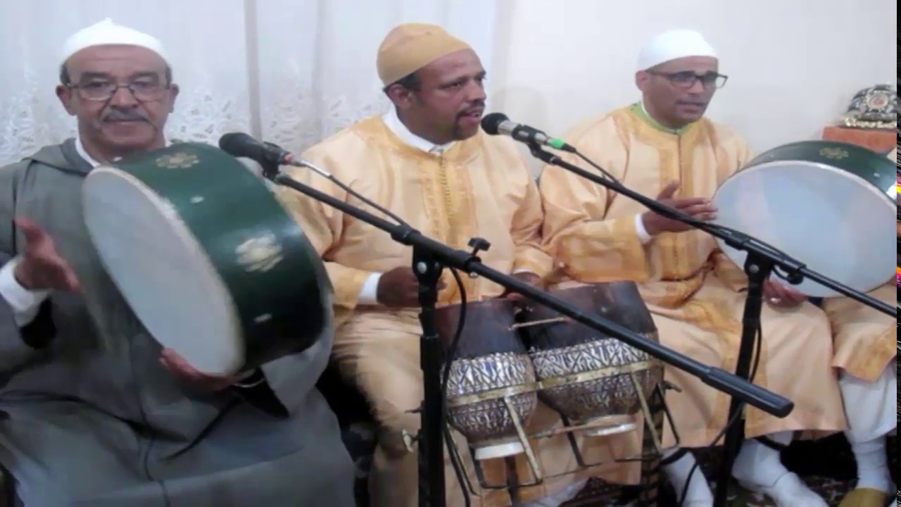 "يالله يالله سيدنا محمد نحن في حماه" للمجموعة التواتية لدار مولاي عبد الله الشريف مكناس