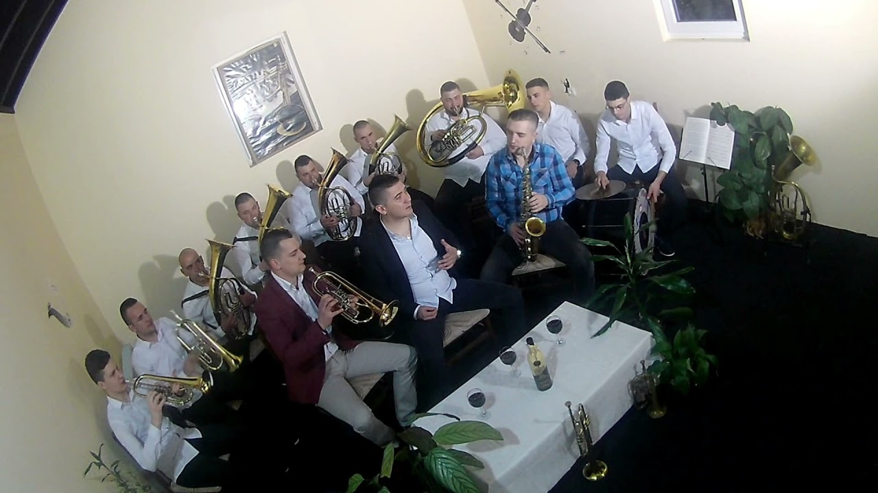 Laze me nocas ona (cover) - Milan Rsumovic,ork.Jovice Jovanovic i Porca sax