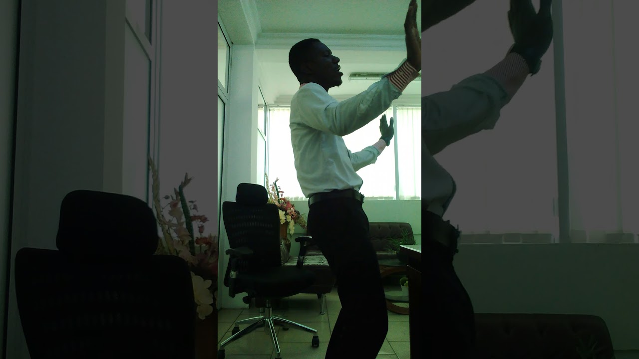 AKOBAM DANCE