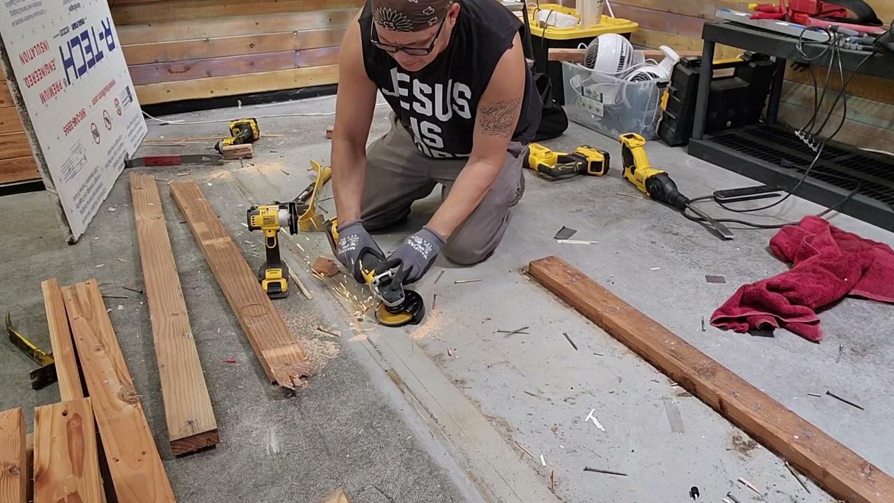 Dewalt 20v max grinder vs cut off tool