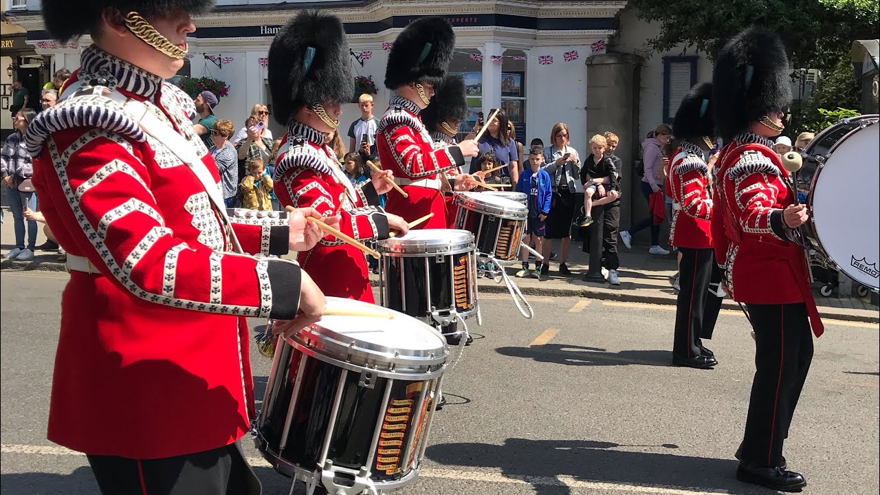 Changing of the Guard- Irish Guards Pipes & Drums  27/05/23