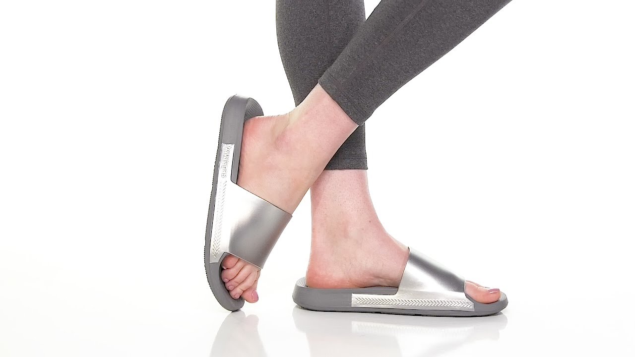 Havaianas Slide Classic Metallic Flip-Flop Sandal SKU: 9795956
