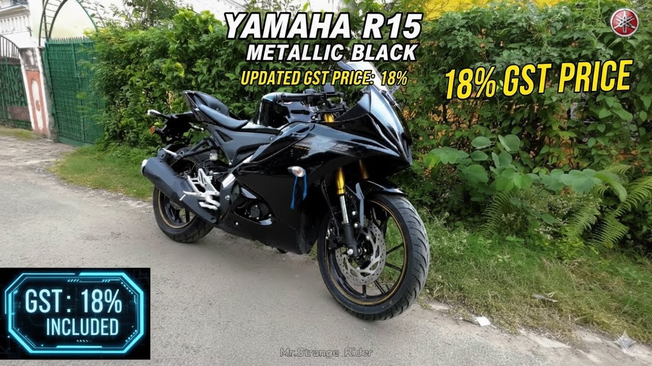 2025 New Updated Yamaha R15 V4 🔥 || Metallic black colour  || Glossy black 🖤 🔥Review 
