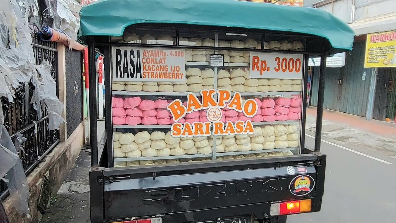 DARI JAM 5 PAGI PULANG JAM 9 MALAM - 950 BAKPAO HALAL HABIS DALAM SEHARI - INDONESIAN STREET FOOD