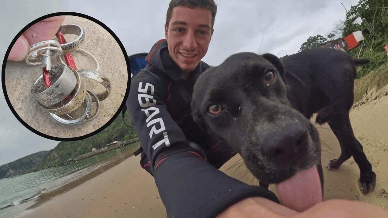 Treasure Hunting on the Beach with a Metal Detector