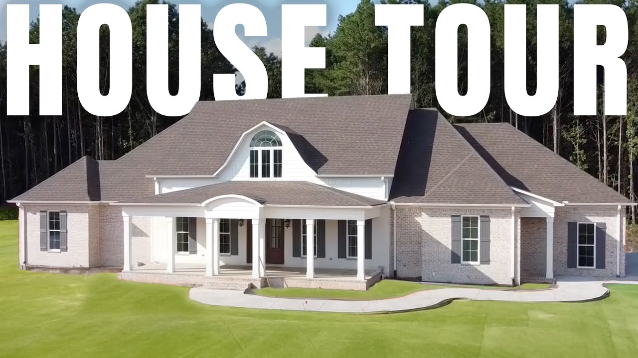 Touring a MASSIVE 5200 Sq Ft MANSION!