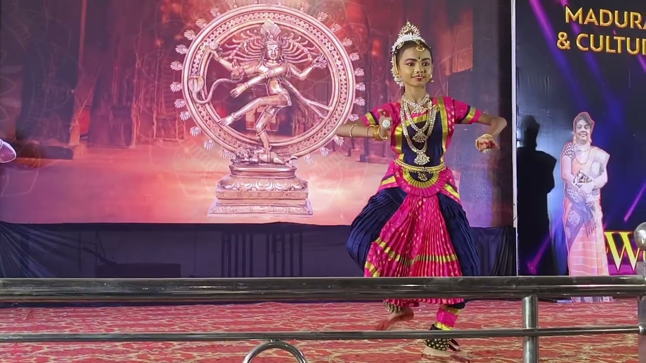 Madurai Competition இன்று நடைபெற்ற மாநில அளவிலான பரதம் போட்டியில் 2ம் பரிசு (யாதவ பெண்கள் கல்லூரி)