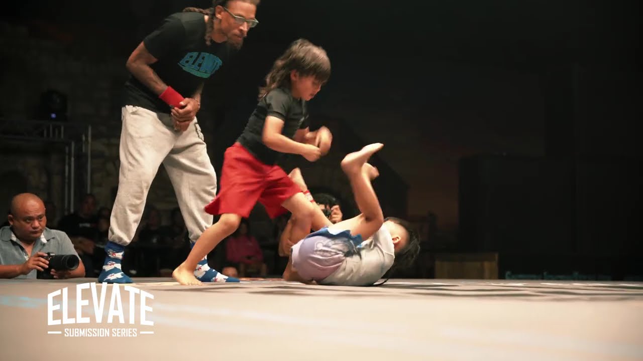 ELEVATE Submission Series 17 Aug16, 2025 Hank Arnold vs. Gabriel 