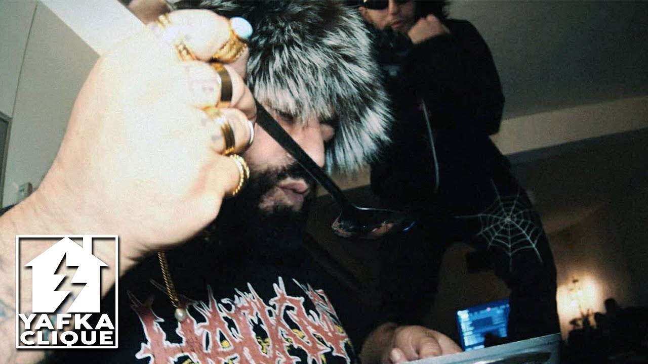 Brando - NARCISSO FUR (Dir. by 