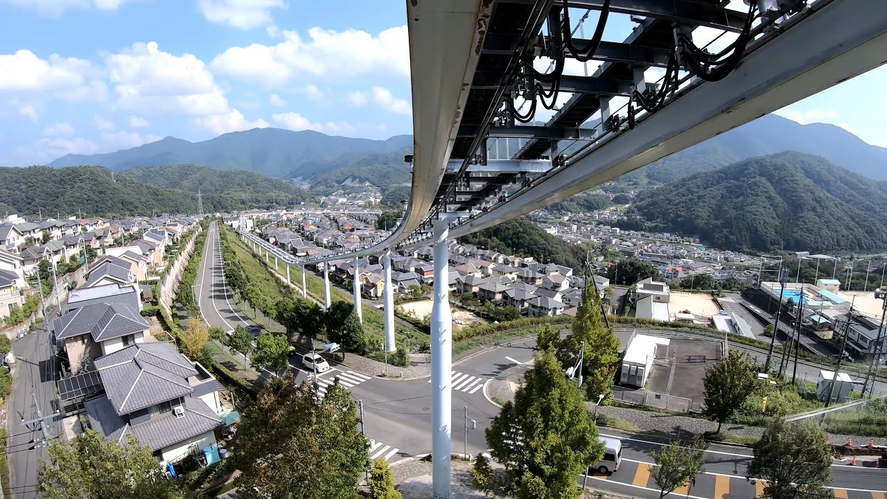 【4K前面展望】住宅街を滑空⁉スカイレール広島短距離交通瀬野線（みどり坂線）みどり口～みどり中央　往復