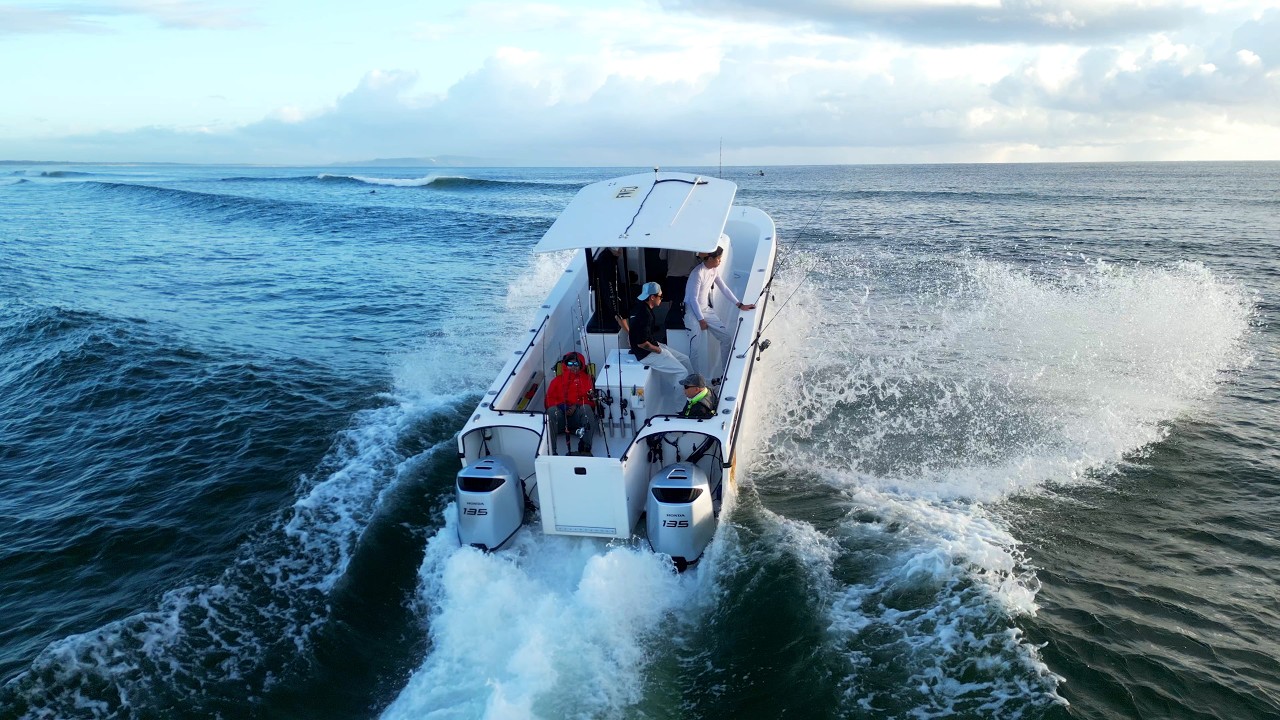 Бар и залив Нуса. Утро пятницы, 20 марта 2026 года.