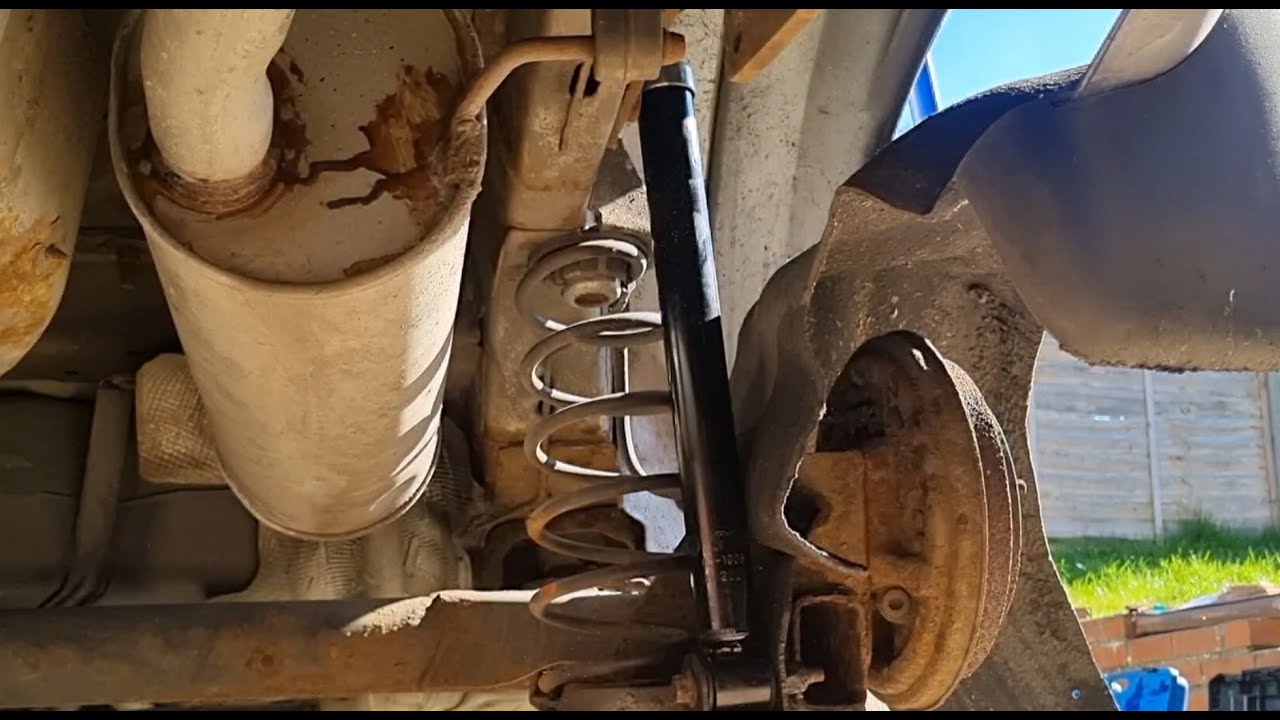 Tylne amortyzatory Ford Fusion 2 - MoTo-UK