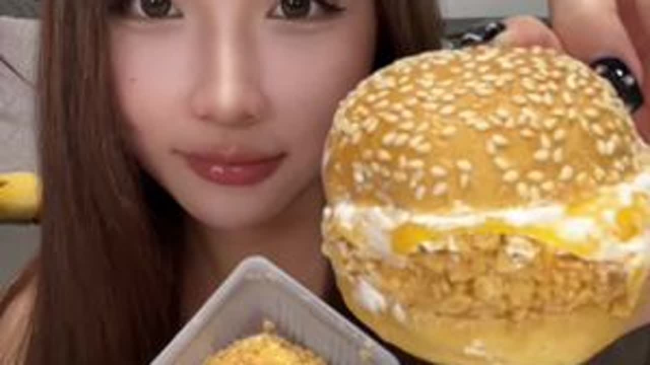 网上火的一些个猎奇雪糕吃吃～ #零食推荐 #零食分享#雪糕 #雪糕刺客 #冰淇淋