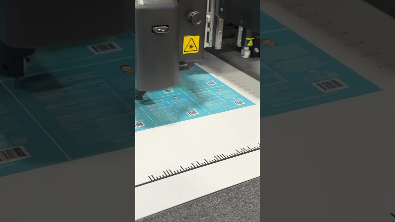 Cutting stickers on the summa f1612 flatbed