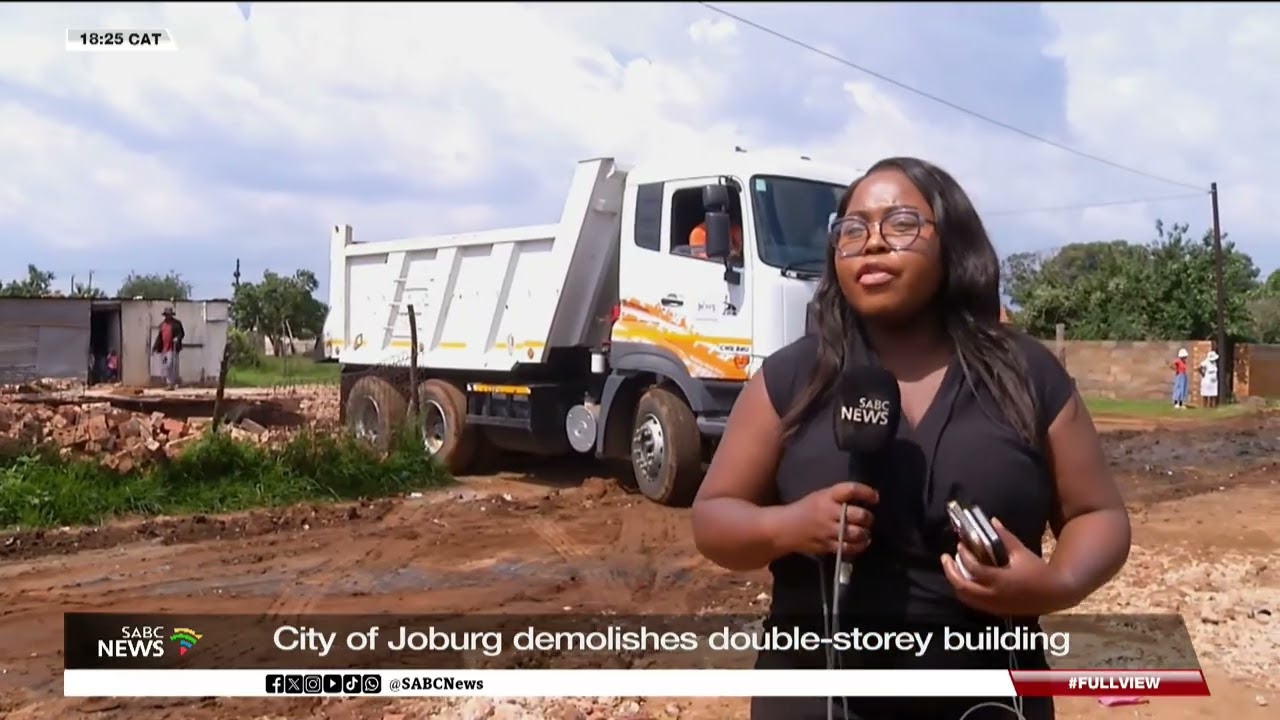Soweto | City of Joburg demolishes double-storey building
