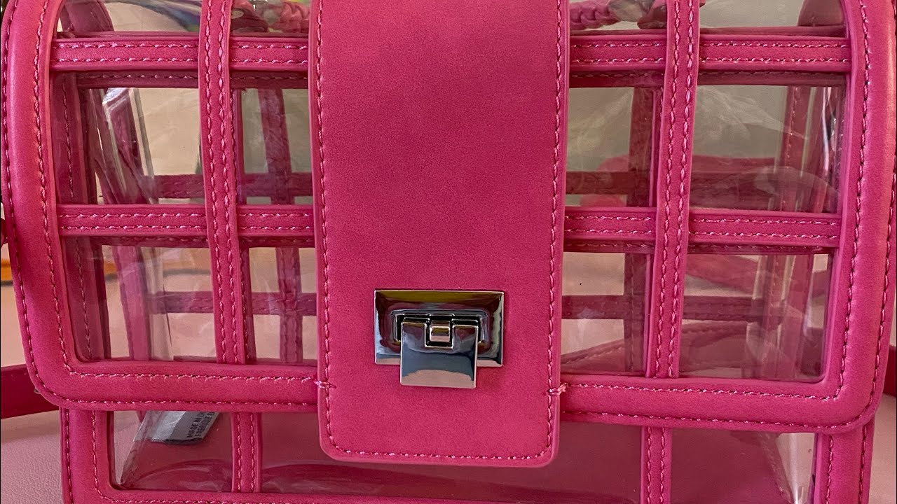 What&rsquo;s in my clear hot pink bag