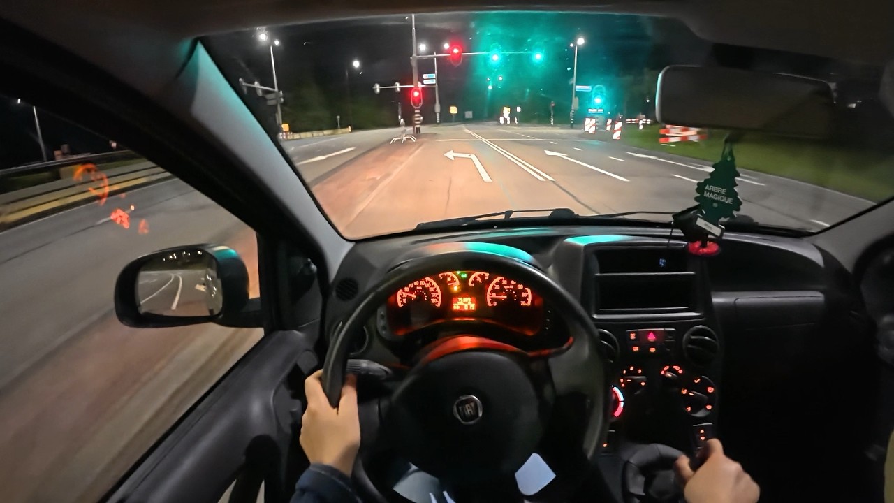 Fiat Panda 2010 - POV Night Drive