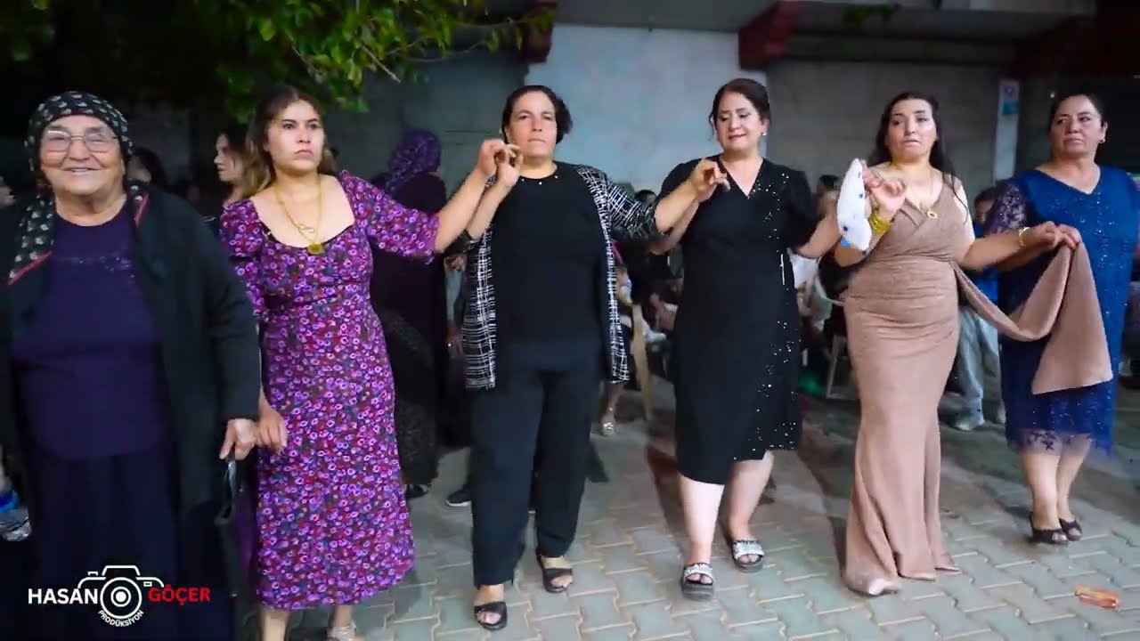 BERFİN İLE DENİZ KINA YOK BÖYLE BİR DÜĞÜN OYNAMAYAN KALMADI   PART 2 