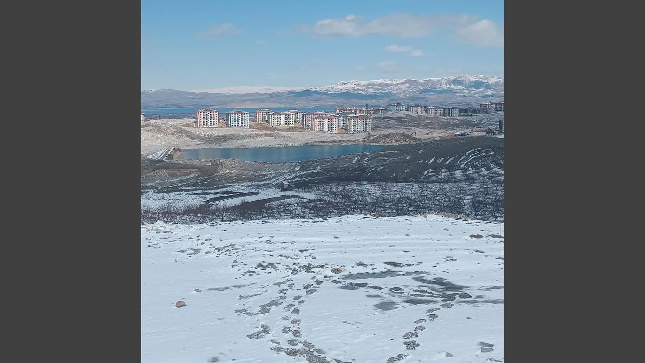Yokuslarda bir yerlerde