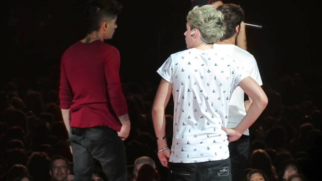 One Direction Twitter Questions Oakland HD