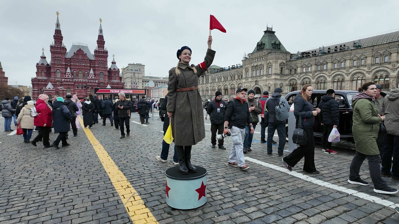 Музей-инсталляция на Красная площадь: вспоминаем парад 7 ноября 1941 года