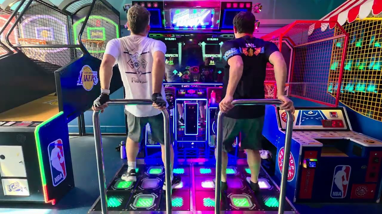 06.03.26 - StepmaniaX - Ronko and Snil on Street Level - Hard 18 Wild 23