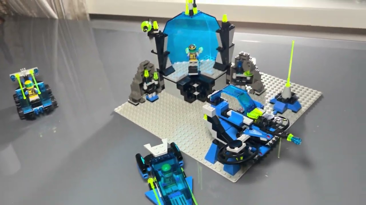 Lego Space: Unitron 1994. Full series review.