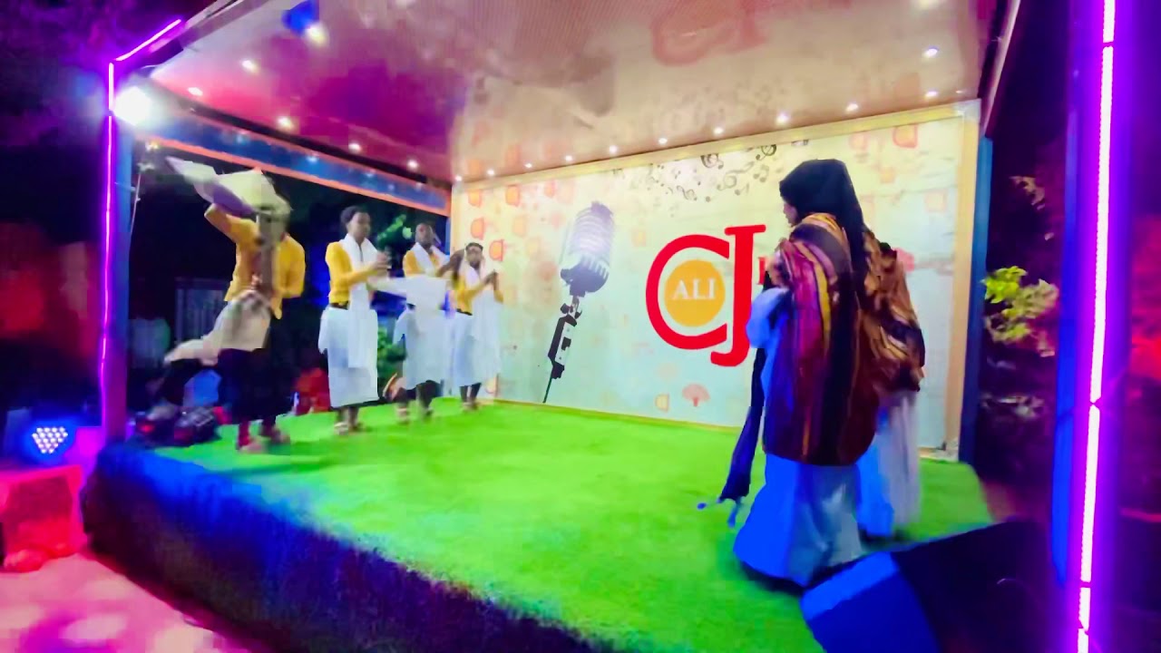 Hido Academy Ciyaar dhaqameed cajiib ah Saylici Caruuseey