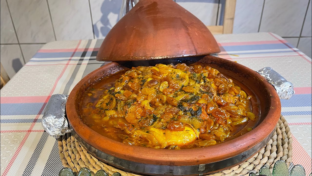 Tajine de poulet aux oignons et raisins sec 😋👌✨