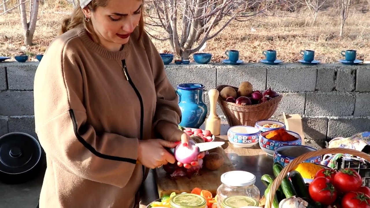 The Secret to Delicious Jar-Cooked Quail + Fresh Tandoor Bread & Salad 😍