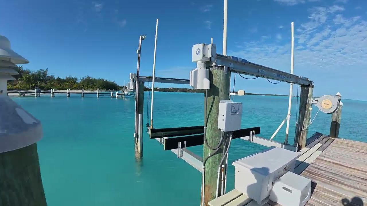 Hoopers Bay Beach, Exuma Bahamas 2024.