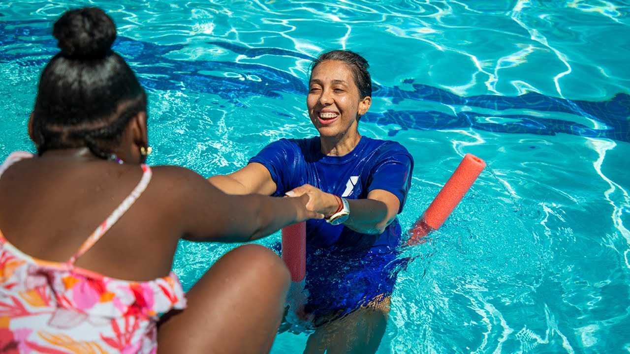 YMCA teaches swimming lessons at Southeast Raleigh Elementary