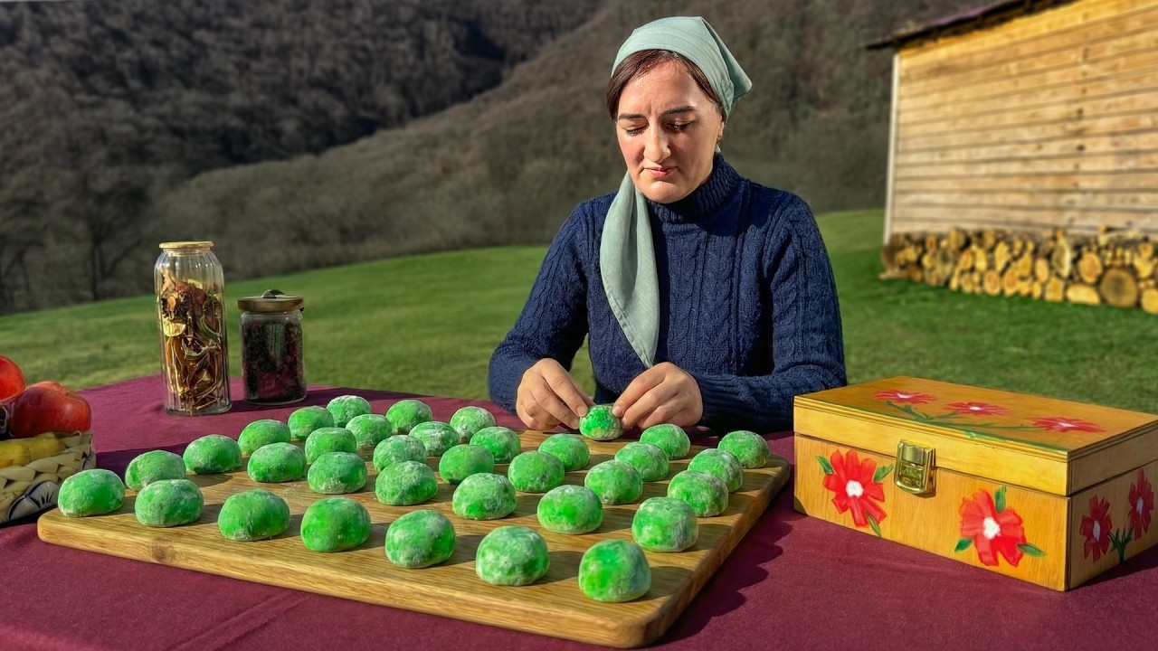 Solo Living In Hermit Cabin and Cooking Mochi
