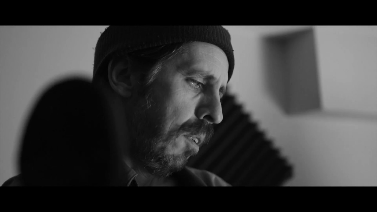 Eamon O'Leary - Marina Blue