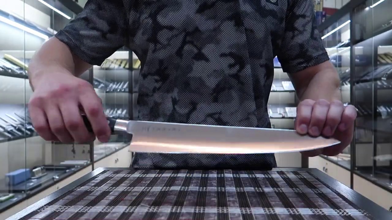 Шеф Нож TOJIRO F-811