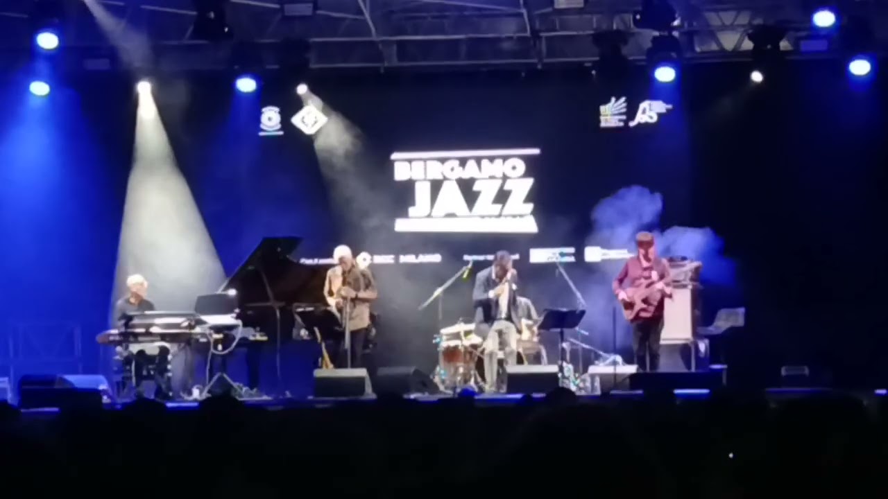 Kurt Elling & the Yellowjackets 