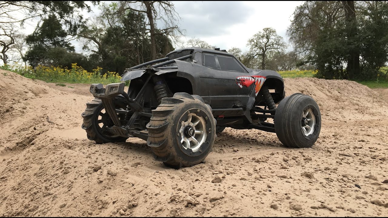 Pre-Runner X-MAXX | Rippin the Track